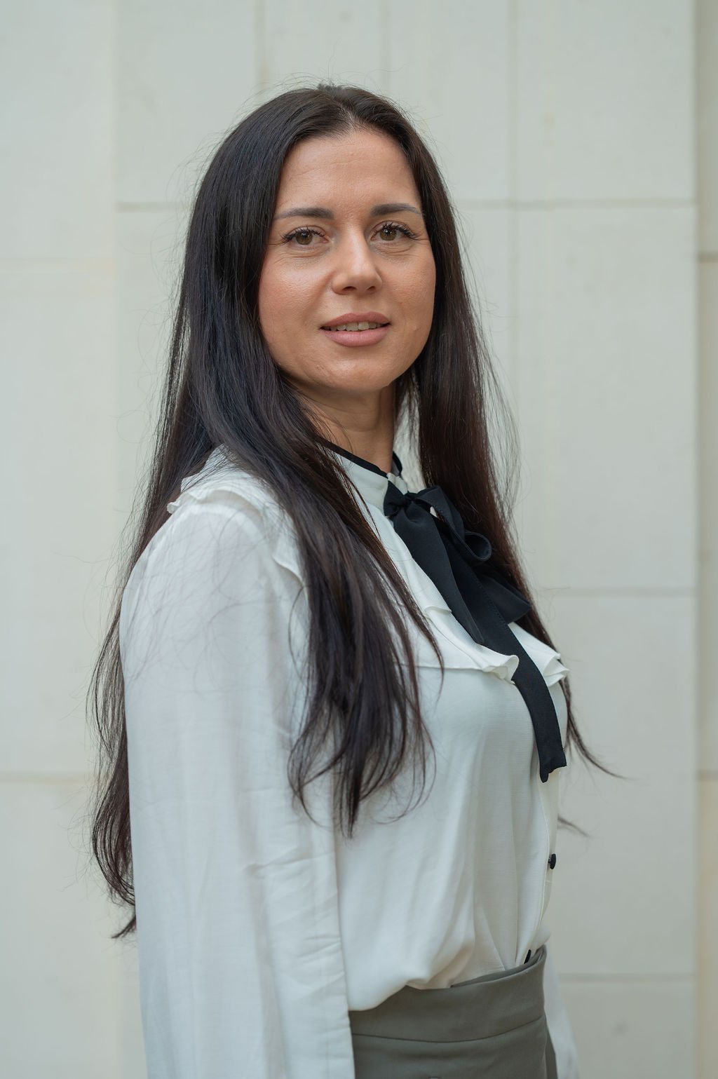 Nataly Yunashova - agent