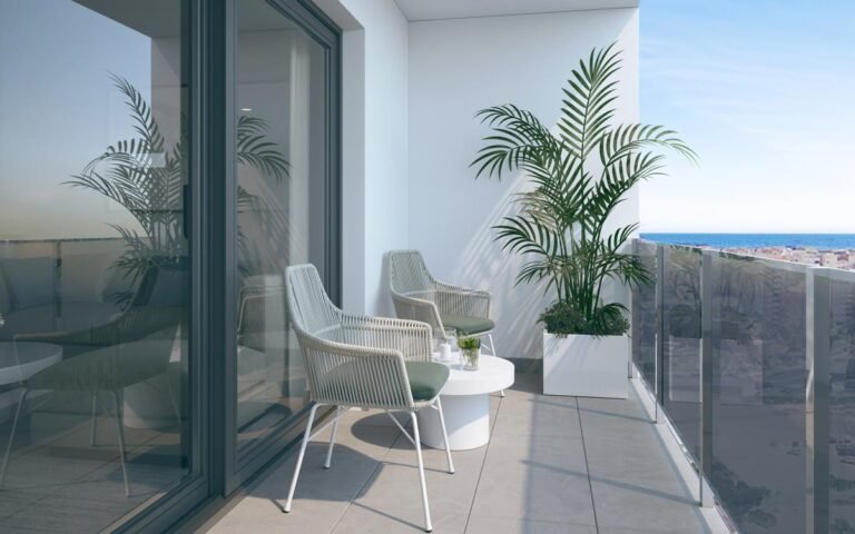 3-bed Apartment in Alicante