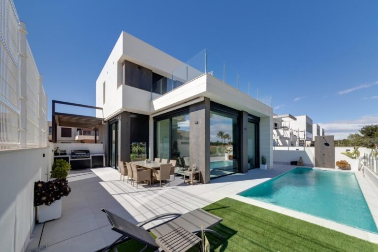 3-bed Villa in Pilar de la Horadada