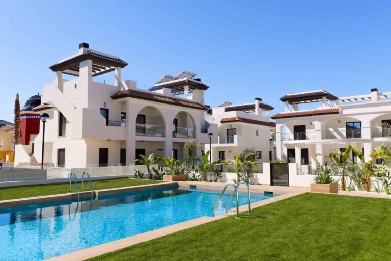 3-bed Apartment in Rojales