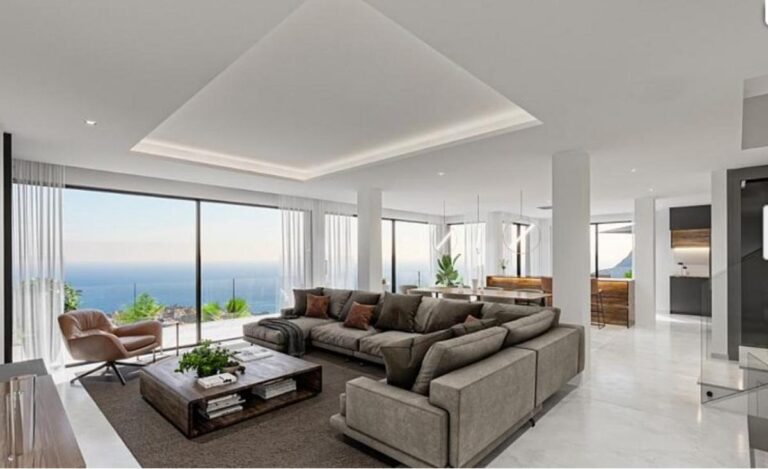 4-bed Villa in Calpe