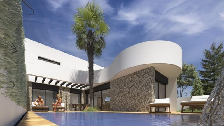 3-bed Villa in Heredades