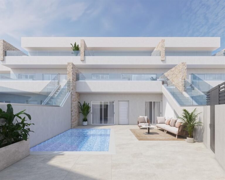 2-bed Bungalow in Pilar de la Horadada