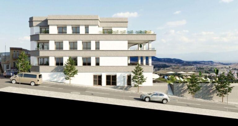 2-bed Apartment in Hondón de las Nieves