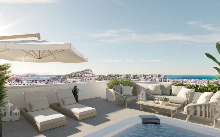 3-bed Apartment in Alicante