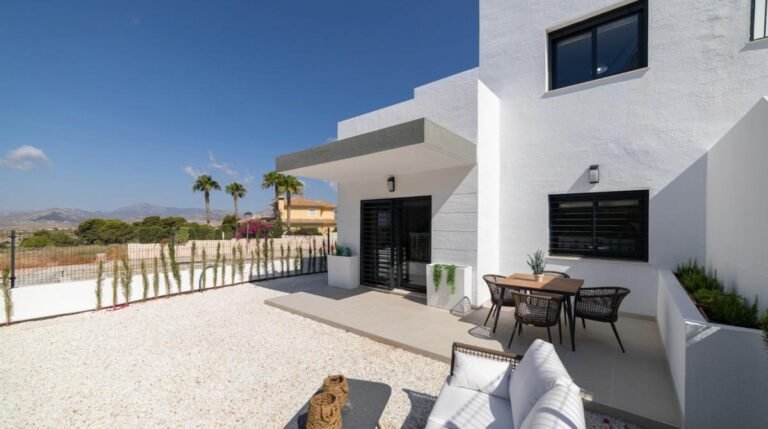 3-bed Villa in Busot