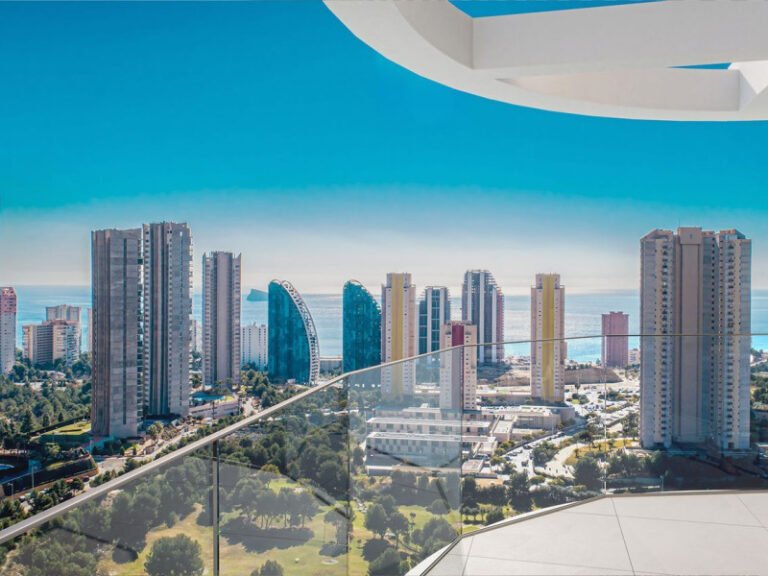 3-bed Apartment in Benidorm