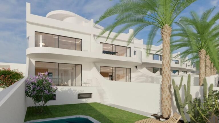 2-bed Apartment in Torrevieja