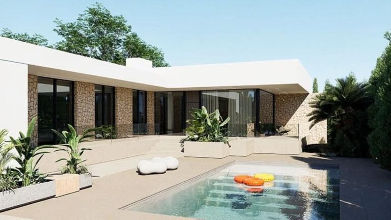 4-bed Villa in Torrevieja