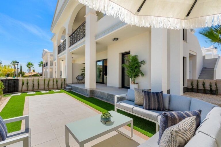 2-bed Apartment in Rojales