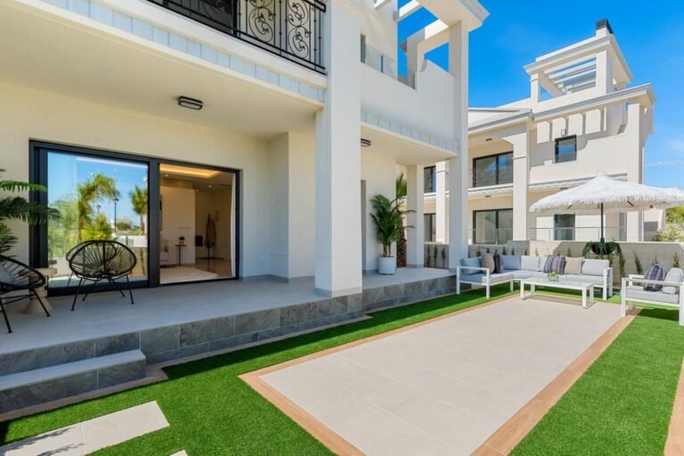 2-bed Apartment in Rojales