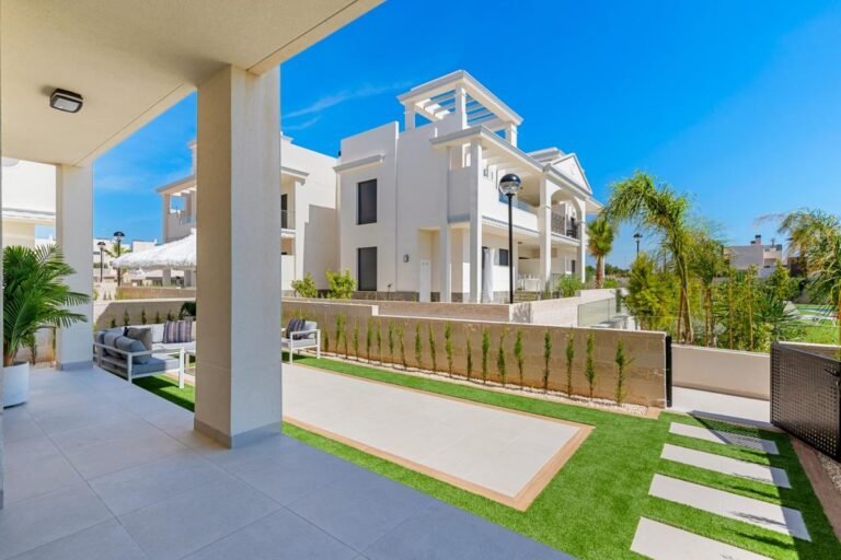 2-bed Apartment in Rojales
