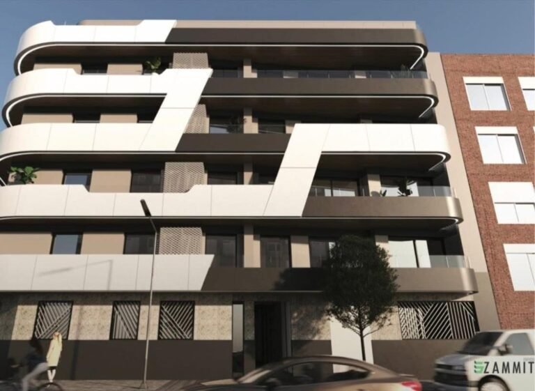 3-bed Apartment in Torrevieja