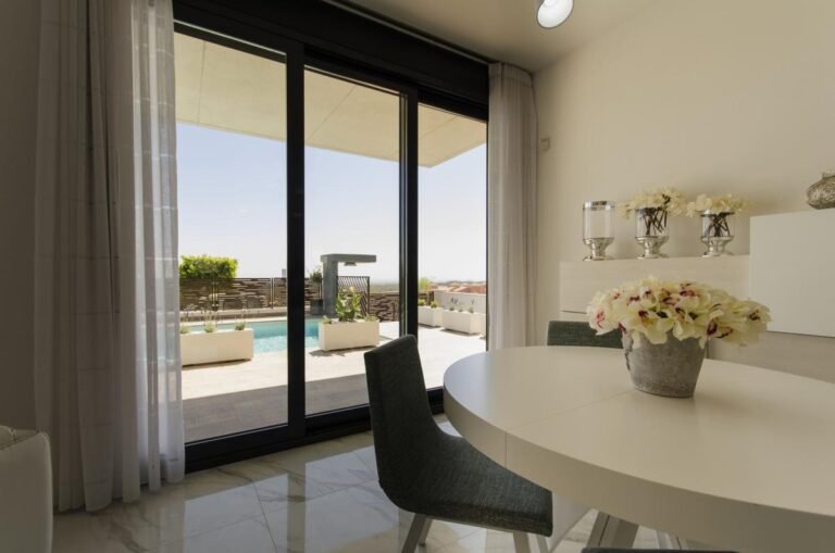 3-bed Villa in San Miguel de Salinas