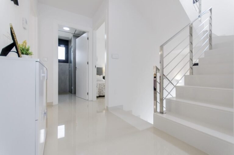 4-bed Villa in San Miguel de Salinas