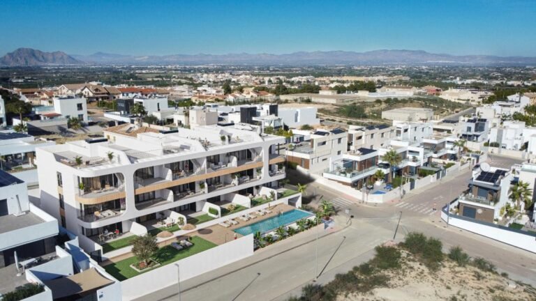 3-bed Apartment in Benijofar