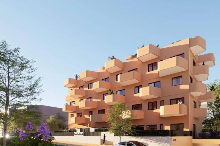 3-bed Apartment in El Campello
