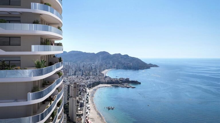 3-bed Apartment in Benidorm