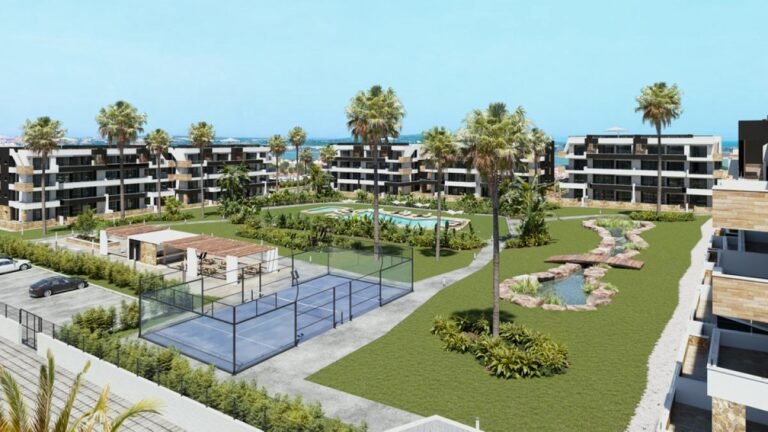 2-bed Apartment in Torrevieja