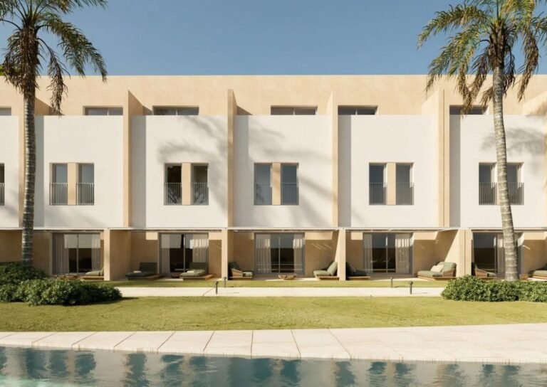 4-bed Townhouse in Denia