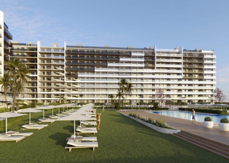 2-bed Apartment in Torrevieja
