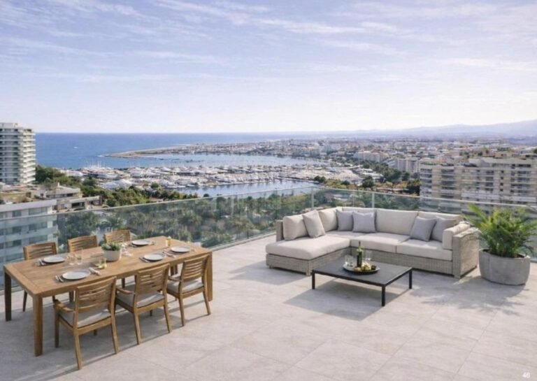 2-bed Apartment in Torrevieja