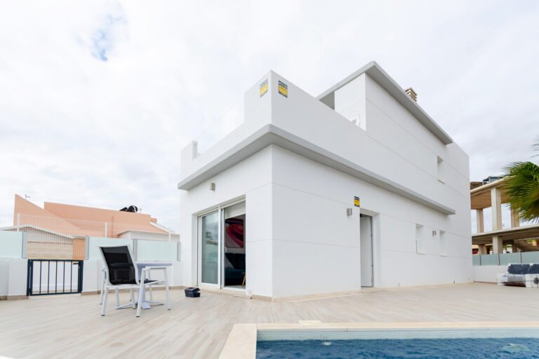 3-bed Villa in Torrevieja