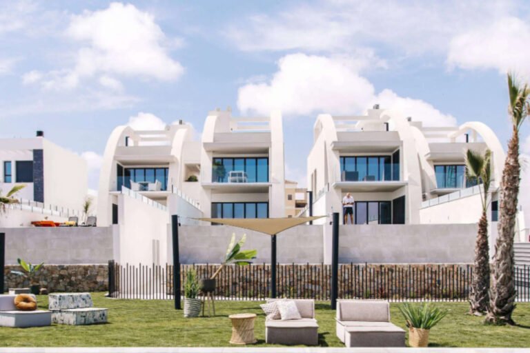 4-bed Bungalow in Rojales