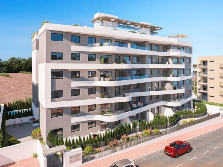 3-bed Apartment in Torrevieja