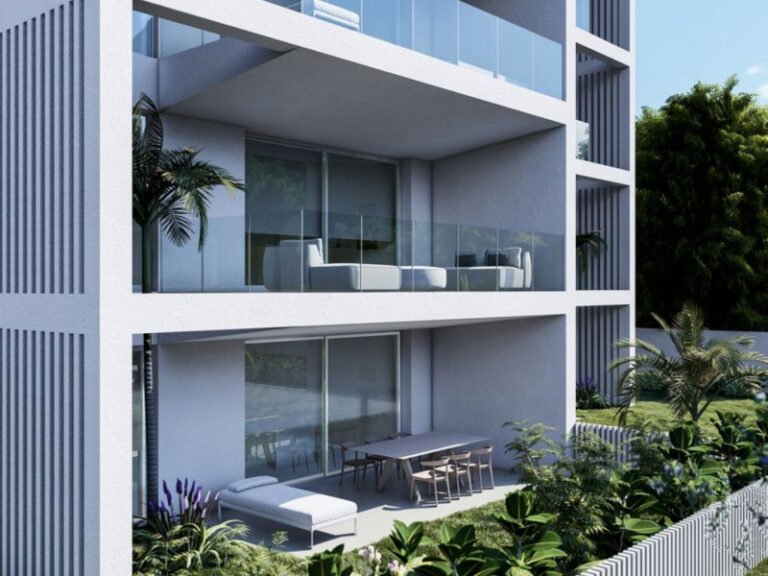 2-bed Apartment in Denia