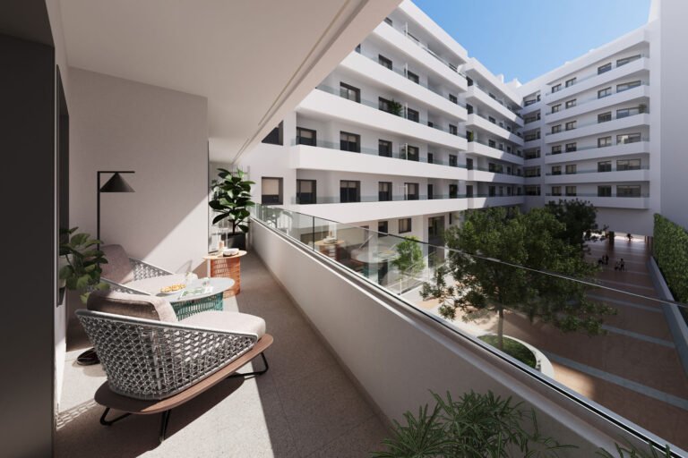 3-Bedroom Duplex with Private Garden in Castellón | Duch 94