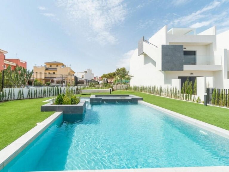 2-bed Bungalow in Torrevieja