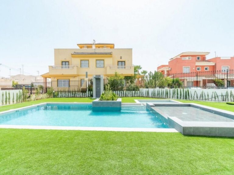 2-bed Bungalow in Torrevieja